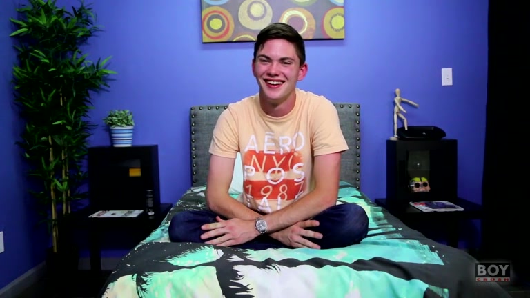 Rubbing One Out With Michael - Michael Klein - BoyCrush
