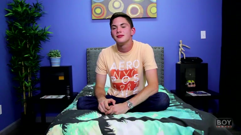 Rubbing One Out With Michael - Michael Klein - BoyCrush