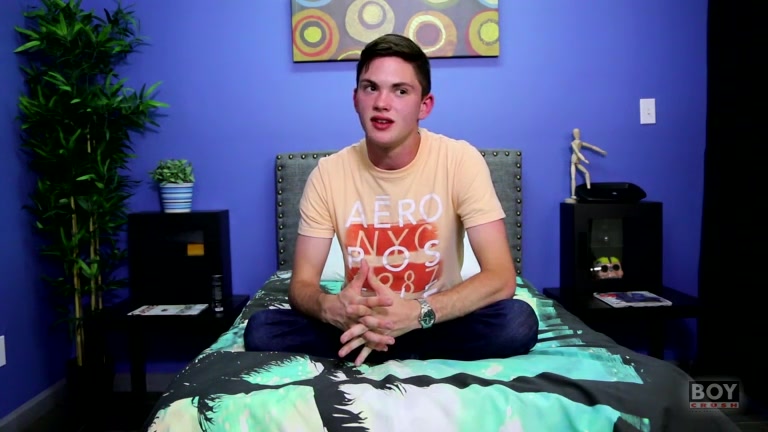 Rubbing One Out With Michael - Michael Klein - BoyCrush