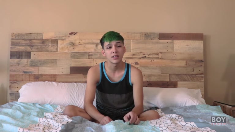 Smooth Young Bottom Takes A Dildo! - Cole Patrick - BoyCrush