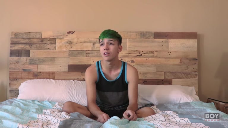 Smooth Young Bottom Takes A Dildo! - Cole Patrick - BoyCrush