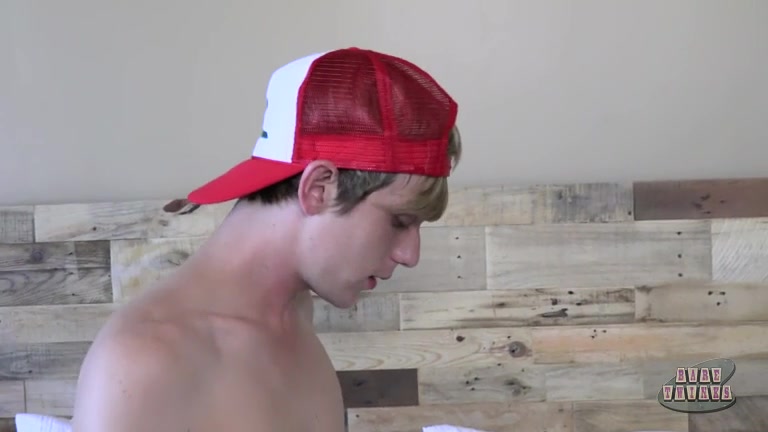 Poketwink Bedroom Bareback - Kyle Rhodes Michael Klein - BoyCrush