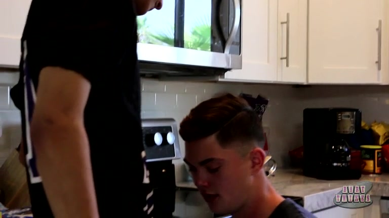 Michael Wants To Be Taken Hard! - Justin Cross Michael Klein - BoyCrush