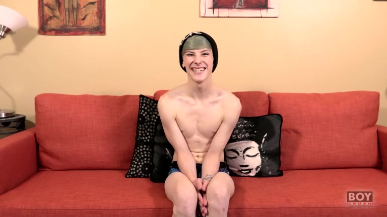 Cute Twink Boy Chris Likes His Anal Toy! - Chris Summers - BoyCrush