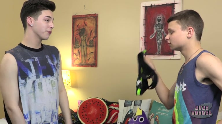 Step-Brothers Get Very Horny! - Austin Lock Damon Diaz - BoyCrush