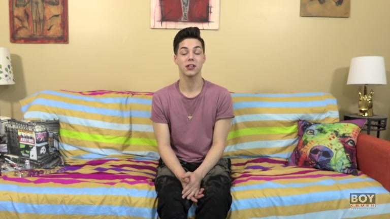Fit Smooth Boy Damon Reveals More - Damon Diaz - BoyCrush