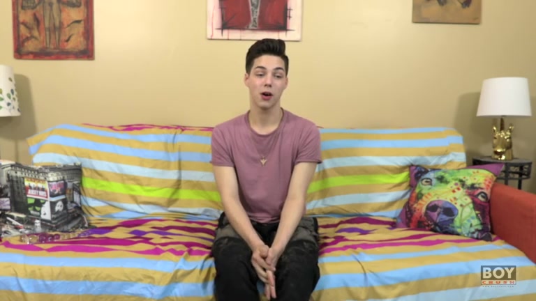 Fit Smooth Boy Damon Reveals More - Damon Diaz - BoyCrush