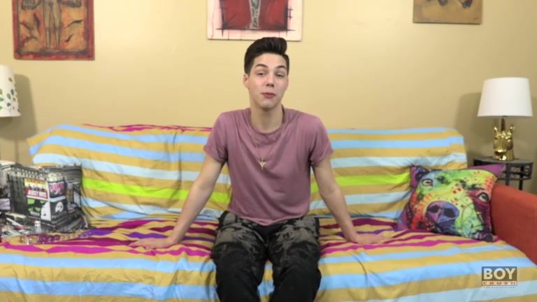 Fit Smooth Boy Damon Reveals More - Damon Diaz - BoyCrush