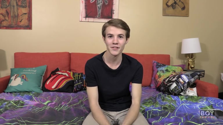 Smooth Sexy New Boy James - James Stirling - BoyCrush
