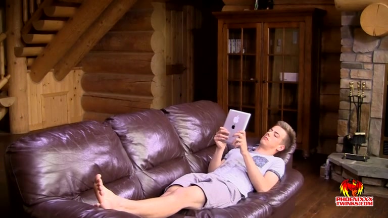 The Wood in the Cabin: Seduced Into A Threesome - Jake Washington, Daniel Tanner, Skyler Dallon - PhoeniXXX