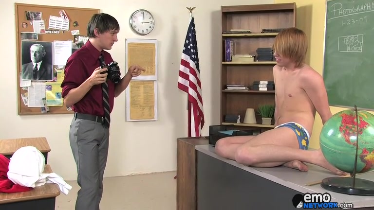 Lessons In Cock Sucking - Andy Kay And Atlanta Grey - ExposedEmos