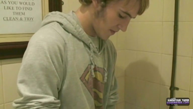 Wanking In The Mens Room - Xander Wilde - TXXXMStudios