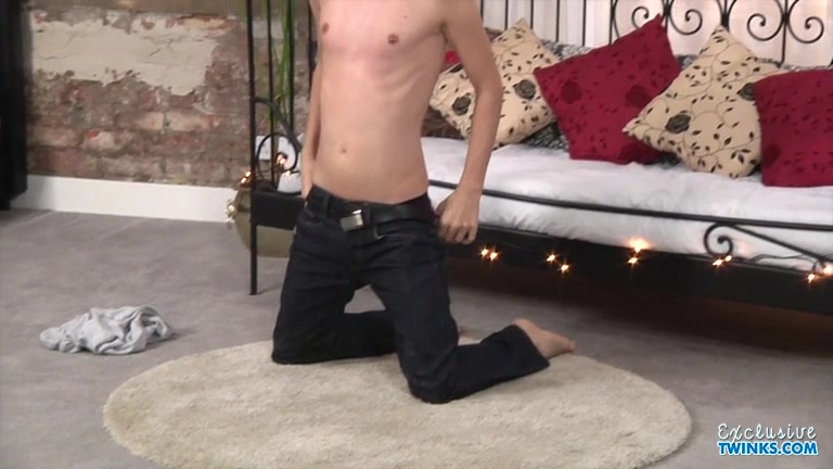 A Very Horny Photo Shoot - Jacob Riley - TXXXMStudios