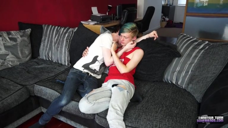 Sean Fucks His Skinny Twink Boy Louis - Louis Valentine Sean Taylor - TXXXMStudios