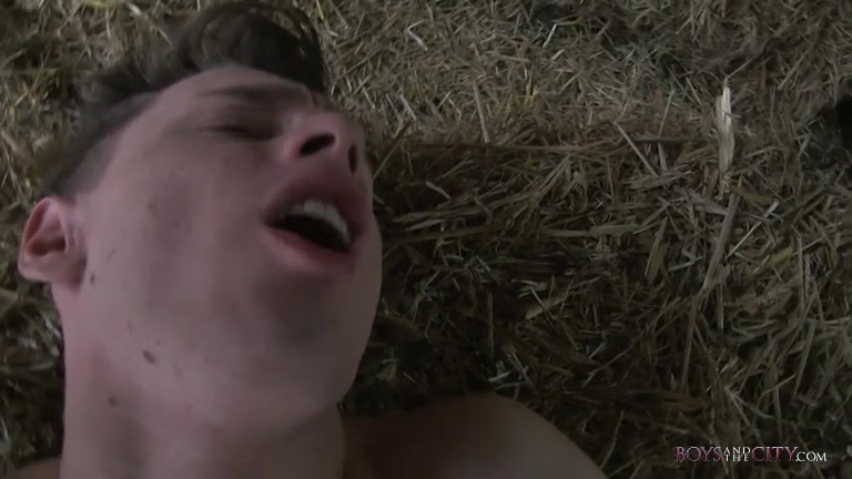 Hard Working Boy On The Farm - Aaron Aurora Oscar Roberts - TXXXMStudios