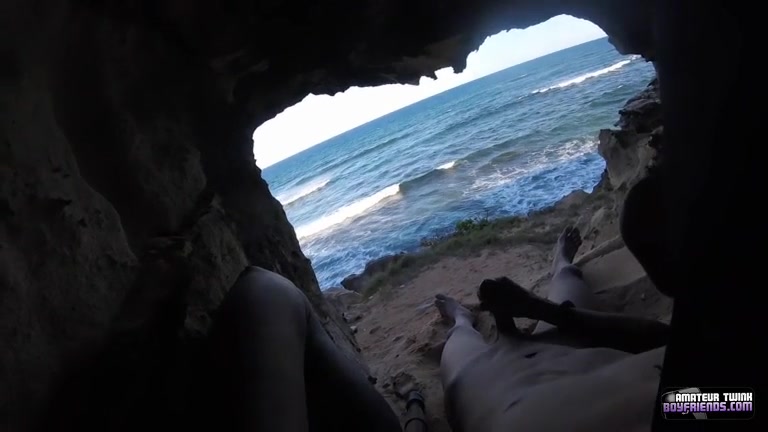 Boner Stroking At The Beach - Xander Ridge - TXXXMStudios