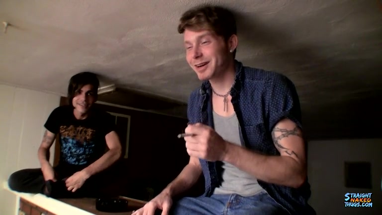 Horny Boys Will Jack Off Anywhere! - Devin Reynolds And Billy da Kidd - StraightNakedThugs