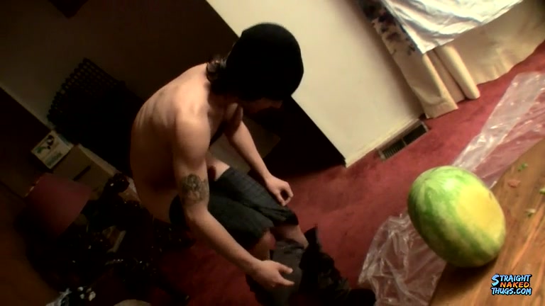 Have You Ever Fucked A Watermelon? - Devin Reynolds, Blinx Kenneth Slayer - StraightNakedThugs