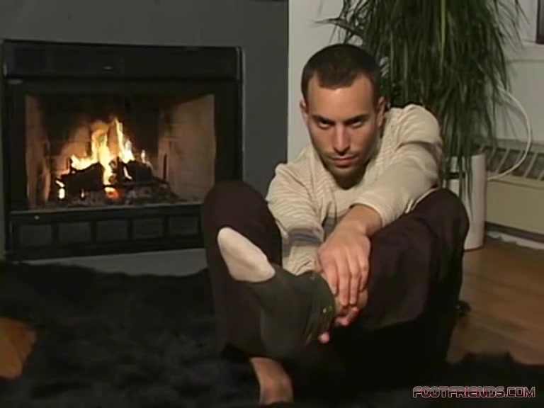 Handsome To Sucking Solo! - Jean Paul - FootFriends