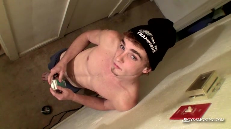 Straight Boy Scottie Chainin Strokin! - Straight Boy Scottie Chainin Strokin! - Boys-Smoking