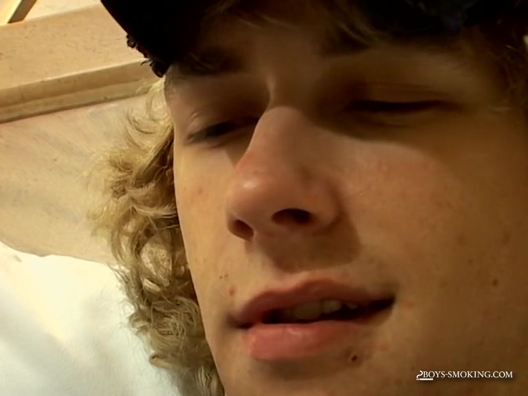 Casey Wood Chainin - Casey Wood Chainin - Boys-Smoking