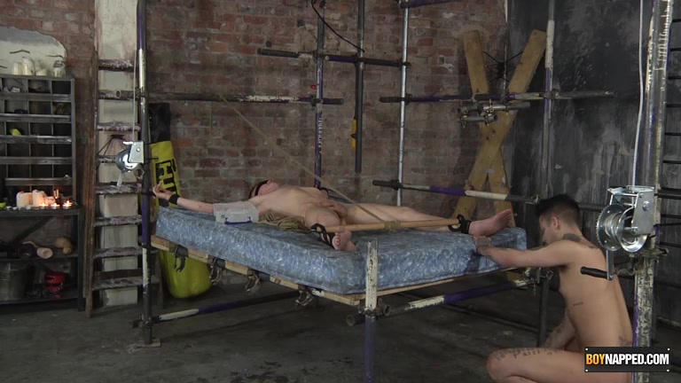 Using Tyler Makes Mickey Explode! - Tyler Underwood Mickey Taylor - Boynapped