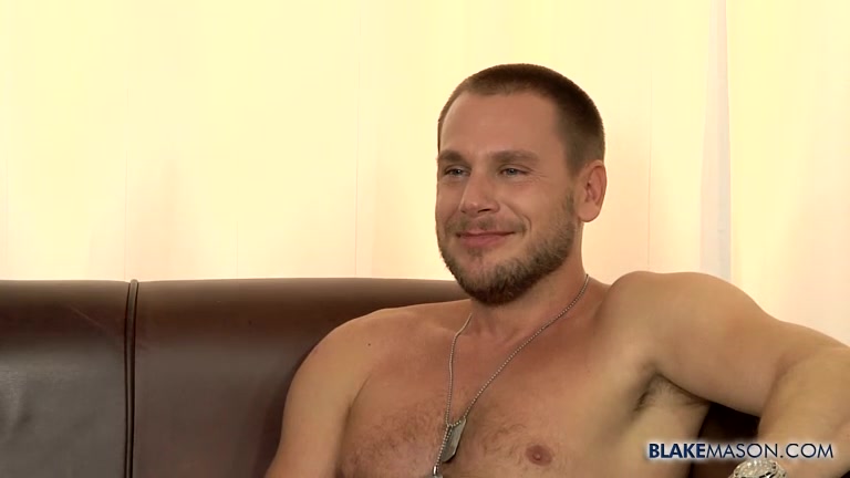 Handsome Hunk Hans Wanking - Hans Berlin - BlakeMason