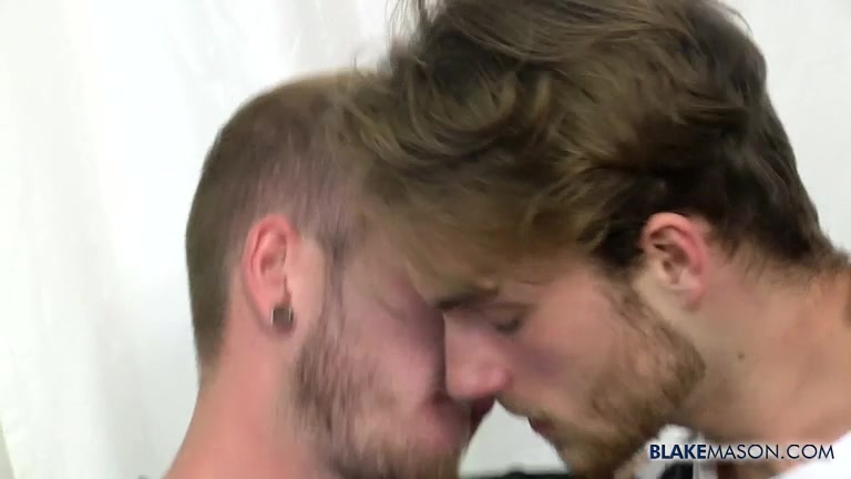 New Lad Gets A Long Cock Up Him - Sean Taylor James Rider - BlakeMason