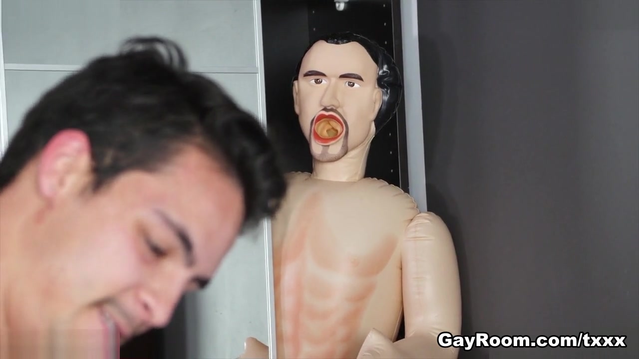 Leo Luckett Ollie in Prankster Boyfriends - GayRoom