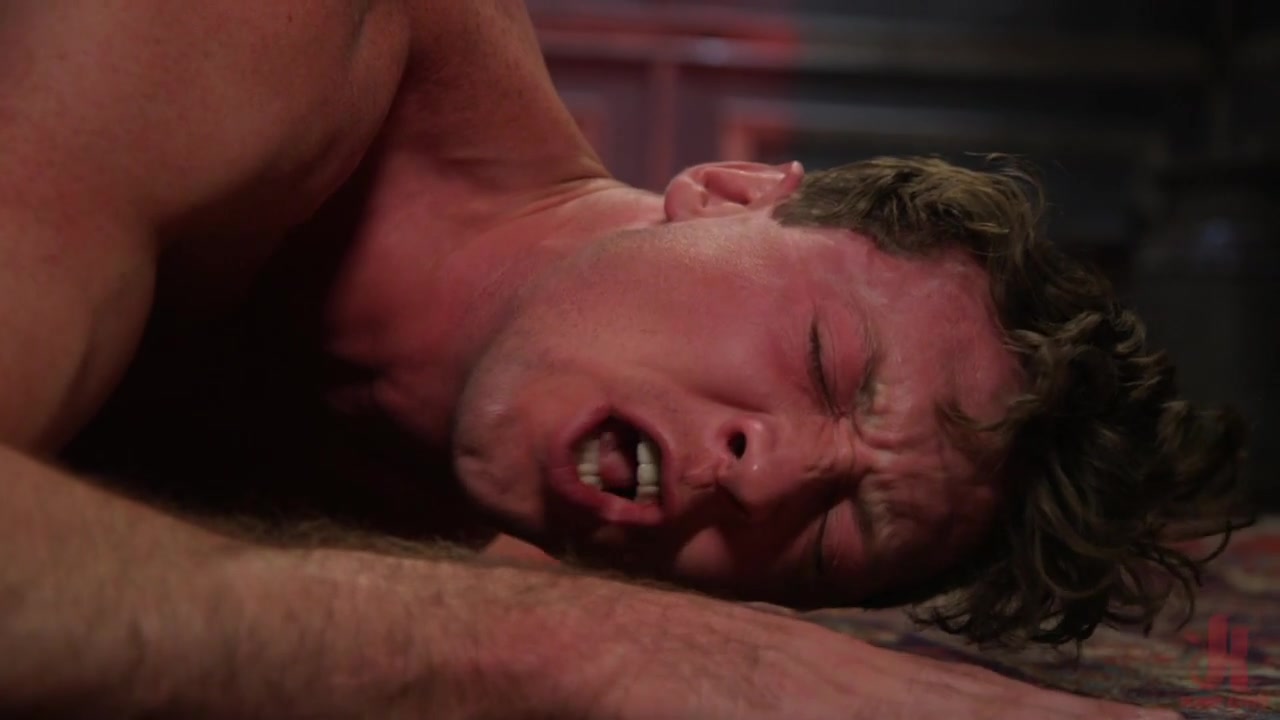 Sebastian Keys,Pierce Paris in Sore Loser: Muscle stud Pierce Paris Gets Beat and Foot-Fucked - BoundGods