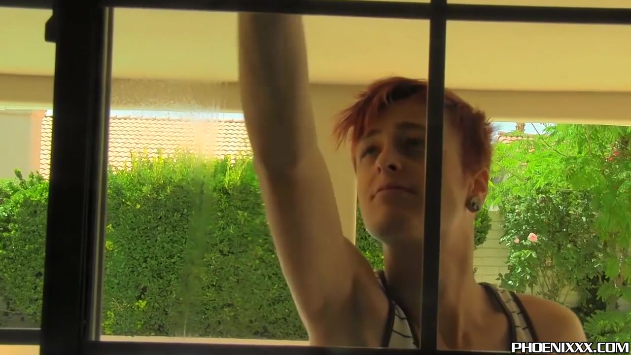 Red haired twink drilling muscular homo