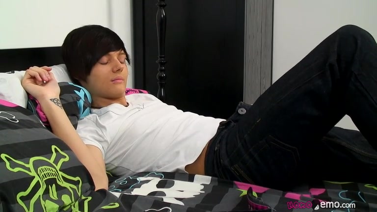 Dakota Loves To Stroke His Hard Emo Dick - Dakota Shine 2