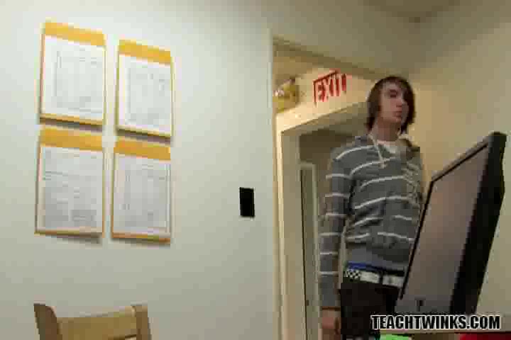 Postponing The Movie For Sex - Kayden Daniels & Spencer London