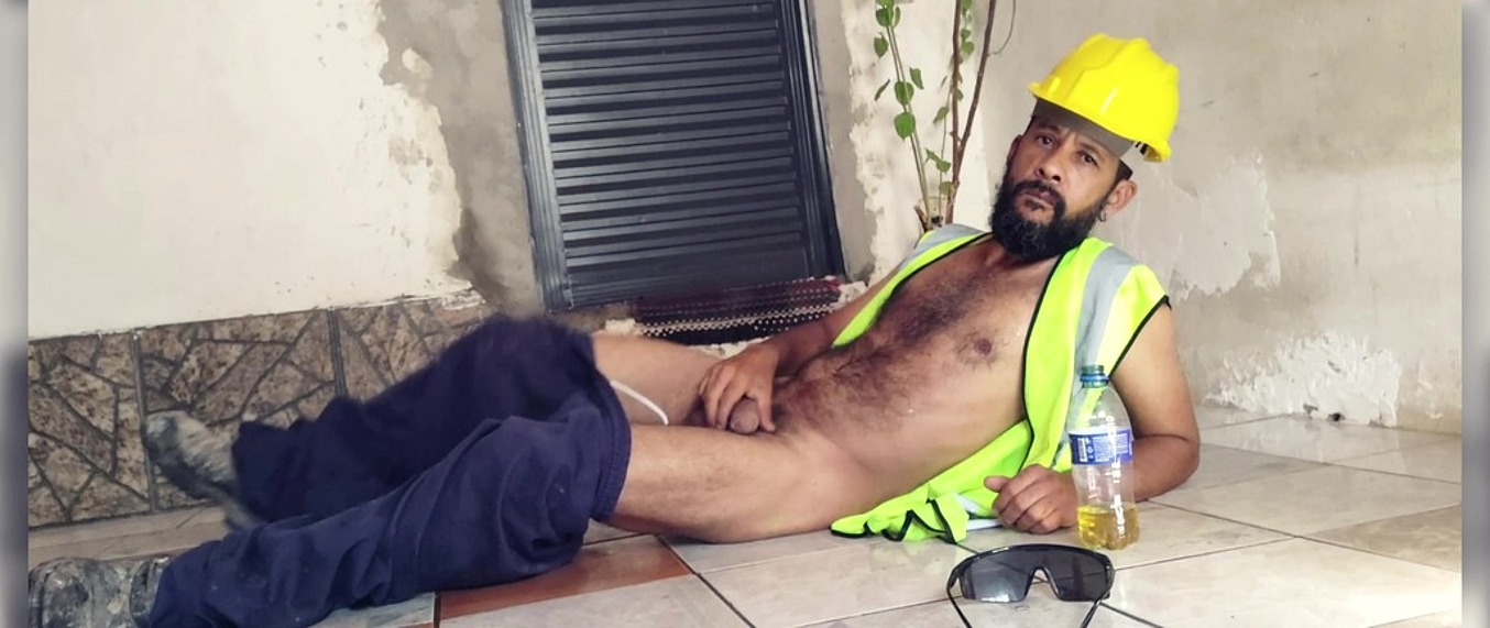 Worker Piss Drinker - PissVids