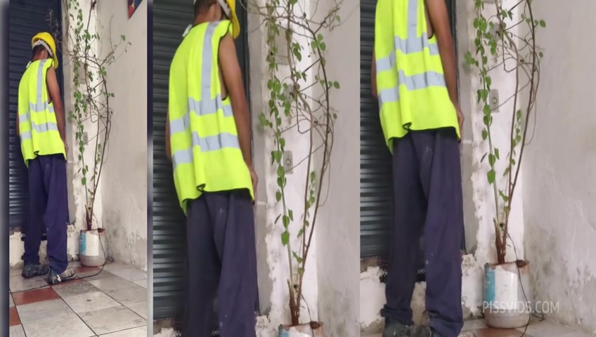 Worker Piss Drinker - PissVids