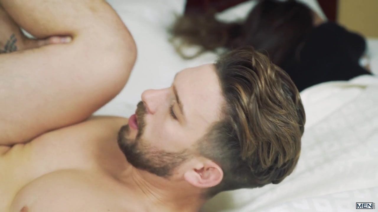 Casey Jacks John Magnum in Room Share - Str8ToGay