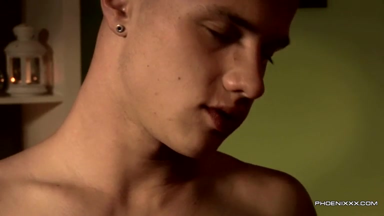 Nasty twinks love it when its rough ass gaping sex