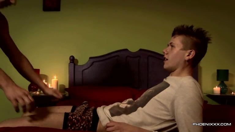 Nasty twinks love it when its rough ass gaping sex