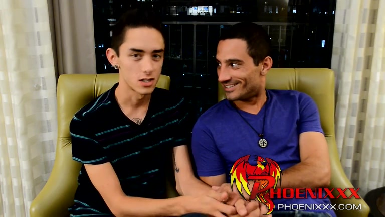 Gay boyfriend loves his partners long uncunt cock