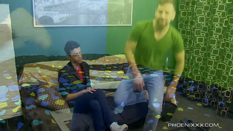 Twink Dustin Cooper enjoys sitting on Prestons huge dick
