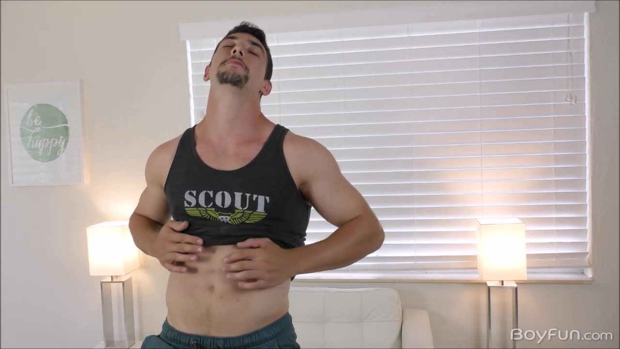 Chase Klein Solo Gay Masturbation