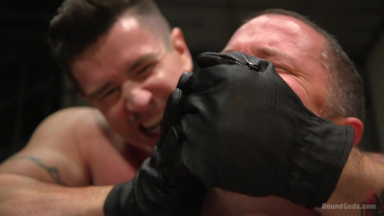 Max Cameron Trenton Ducati in Prison Punk Scared Straight By Perverted Officer Ducati - BoundGods