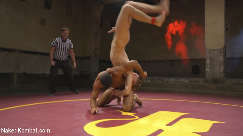 Mike Maverick Sebastian Keys in Lean Studs Rumble For Sexual Glory - NakedKombat