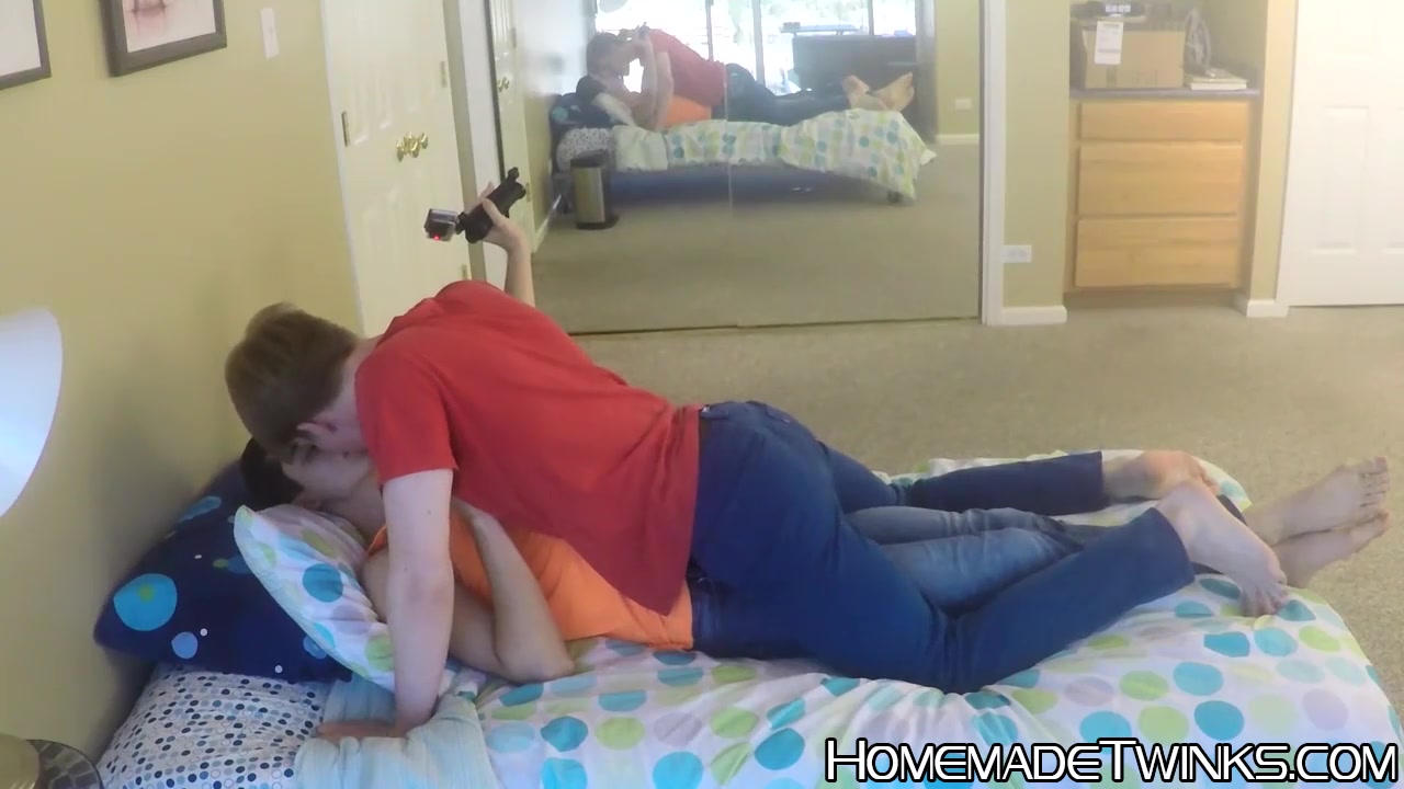 Nico Michaelson in Hung teenager 18+ Nico Michaelson spanks his monkey solo - HomemadeTwinks