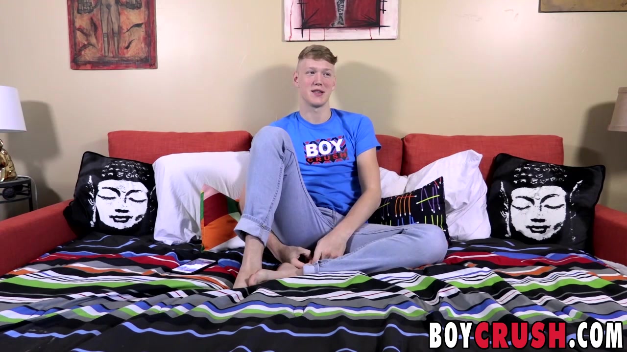 Taylor Pierce in Hung pecker lover Taylor Pierce thugs his huge dong solo - BoyCrush