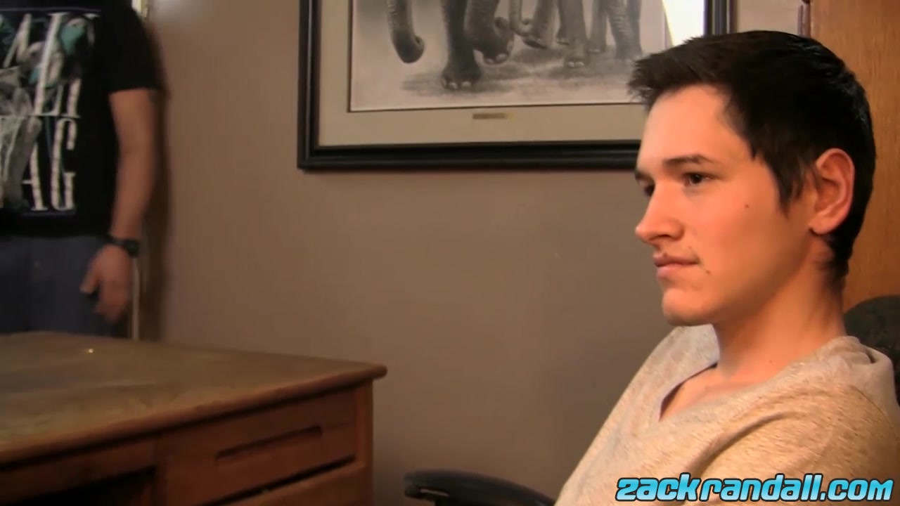 Billy Club Ceasar Cumming in Billy Club and Ceasar Cumming love jerking off together - ZackRandall