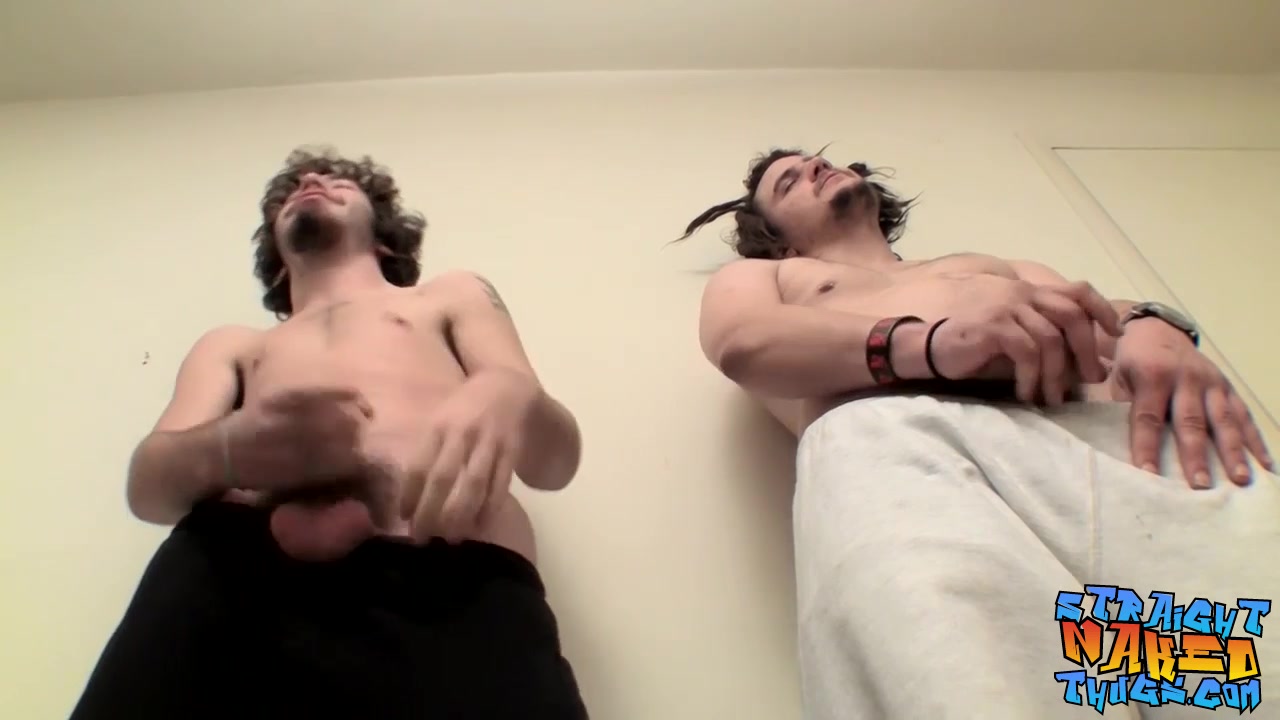 Drift Samuel Phatom in Alleged straight guys Drift and Samuel Phatom wank together - StraightNakedThugs