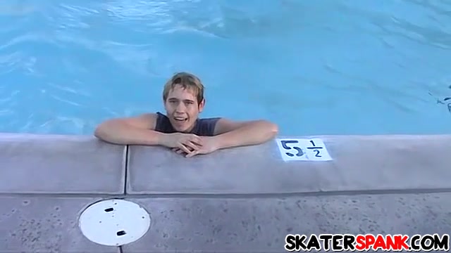 Brandon "Skug" Keene Evan Heinze Grant Hiller Ian Madrox in Behind the scenes of a playful spanking foursome by the pool - SkaterSpank