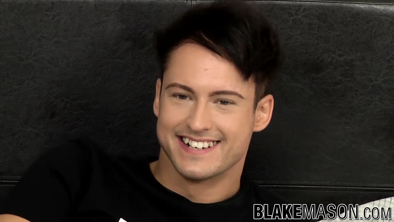 Felix Chase in Naughty twinks Felix Chase strokes it like its hot - BlakeMason