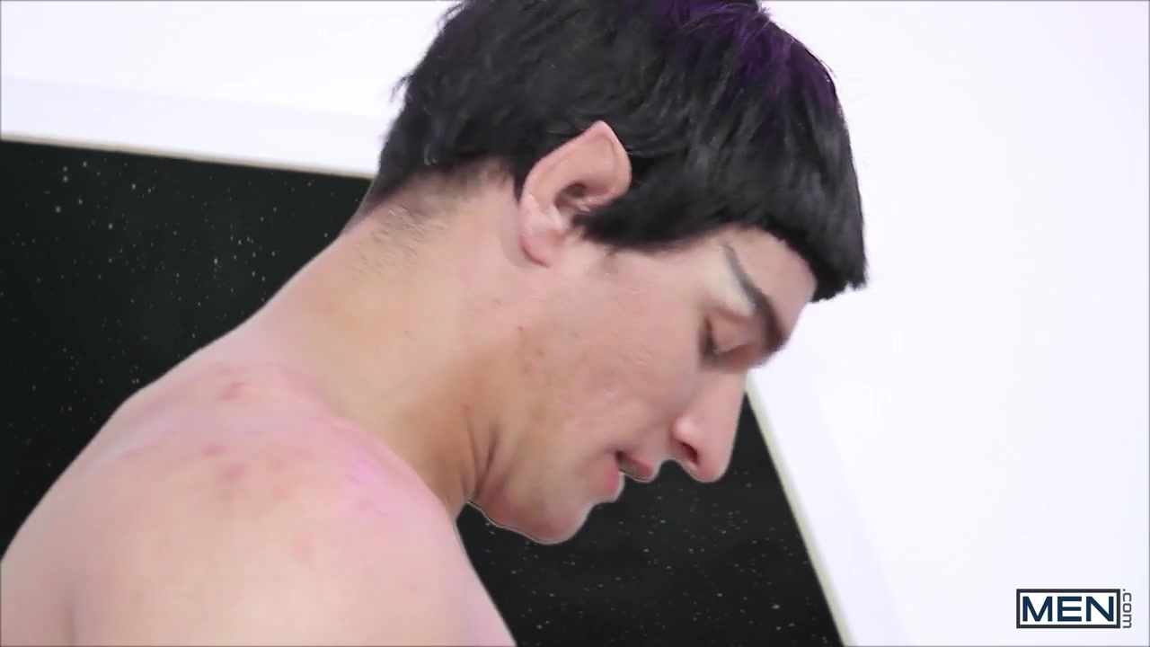 Jordan Boss Micah Brandt in Star Trek : A Gay XXX Parody 2 - SuperGayHero